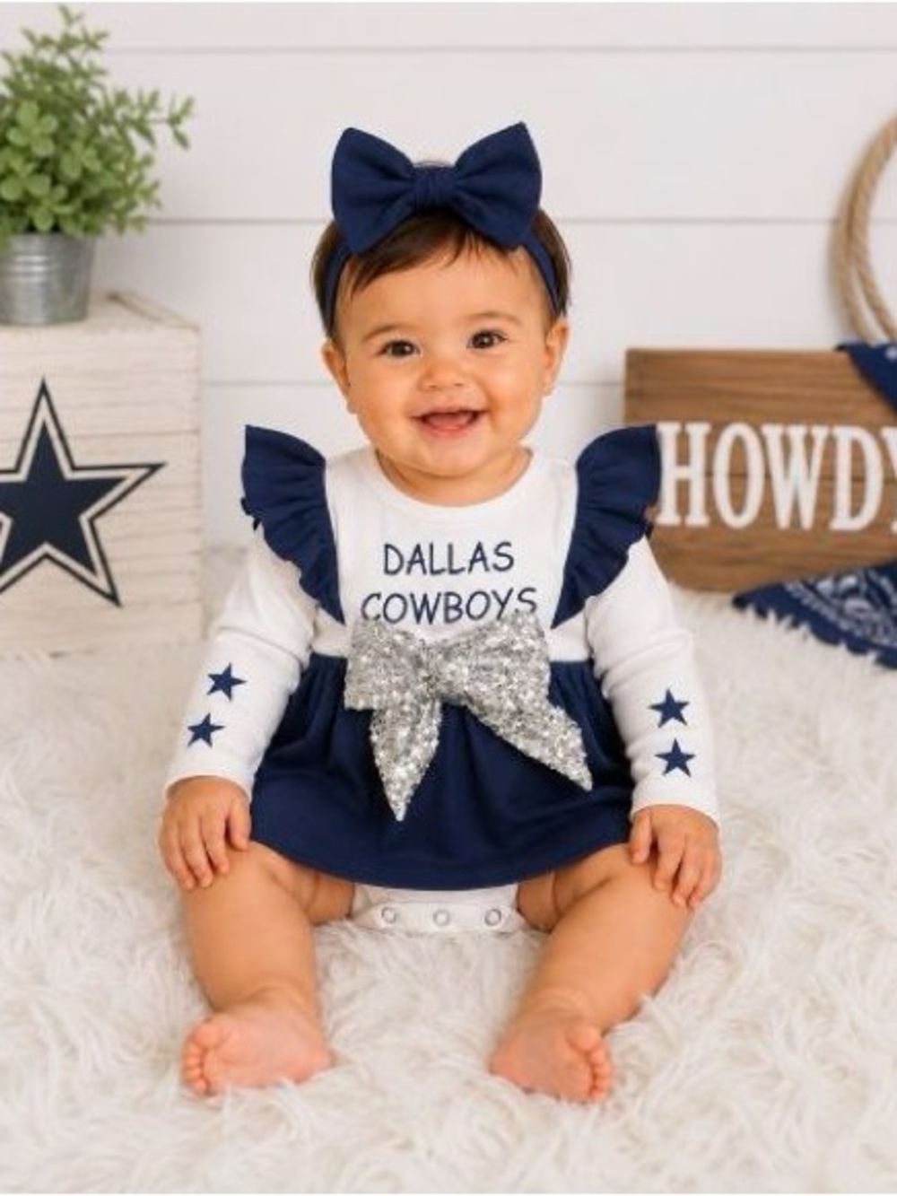 BRAND NEW WITH TAGS Dallas Cowboys Baby Onesie with Silver Sequin Bow